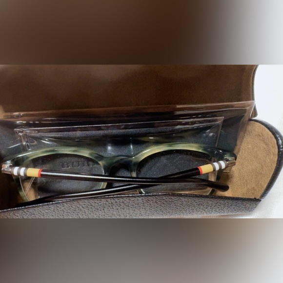 Authentic Burberry Prescription Glasses 100% - Picture 2 of 9